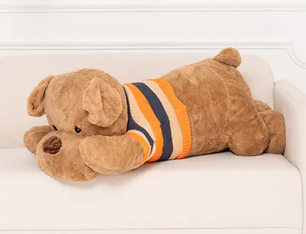 Grands chiens en peluche