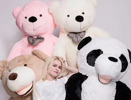 Grands jouets en peluche